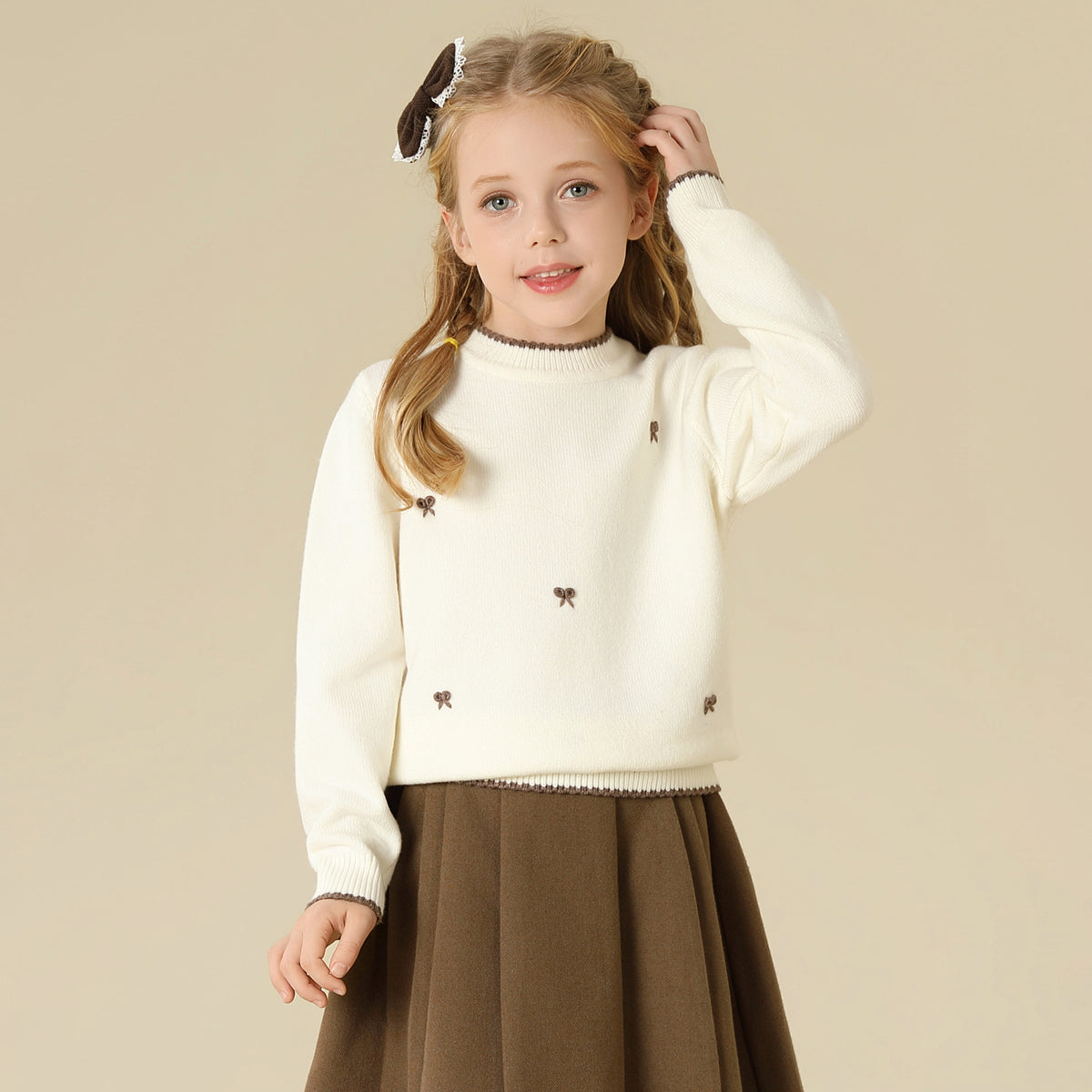 Prominent Print Sweater For Girls