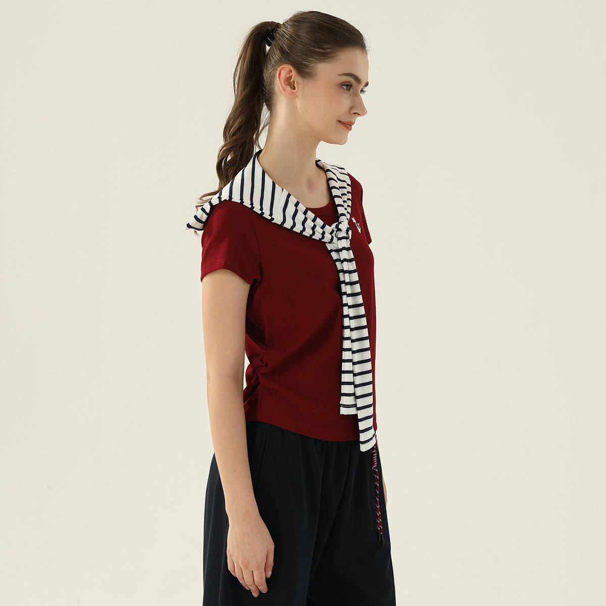 تيشيرت قطعتين للنساء