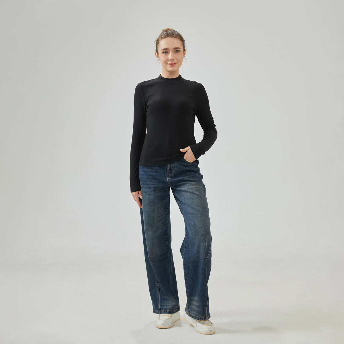 Plain Slim Sleeve T.Shirt with Tight for Women Image