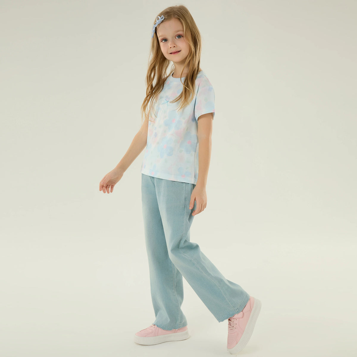 تيشيرت كاجوال مزين بنمط الزهور للبنات