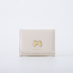 محفظة للبنات