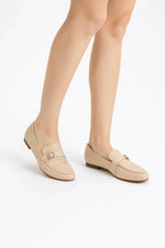 Daily Use Comfortable Flat Shoes for Women Image