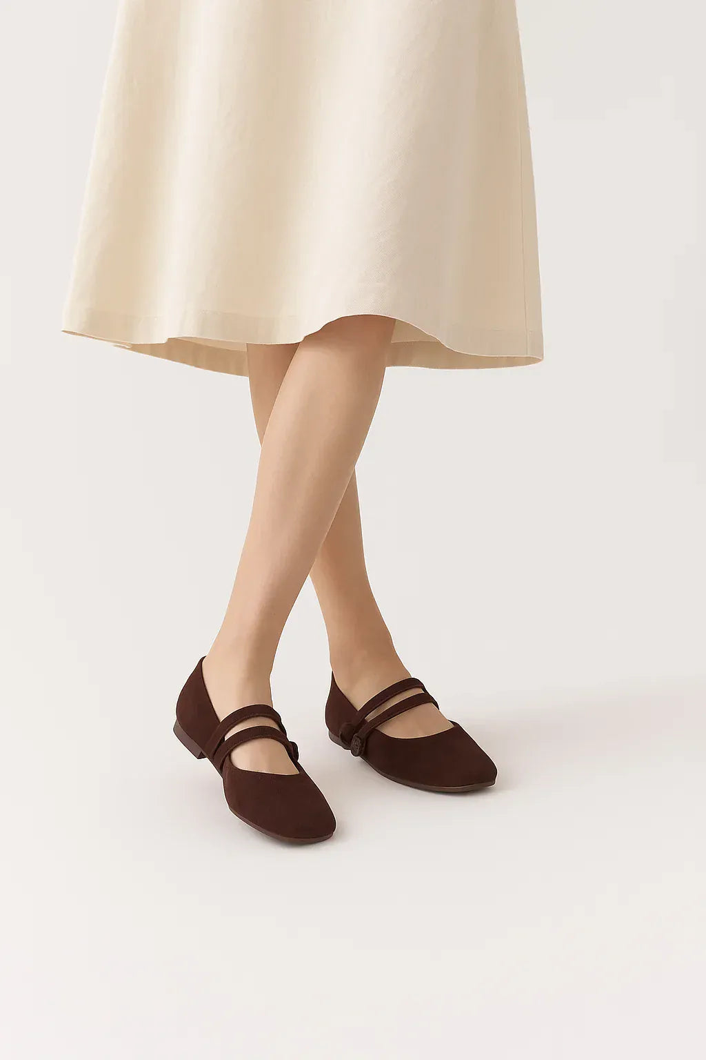 Daily Use Comfortable Flat Shoes for Women Image