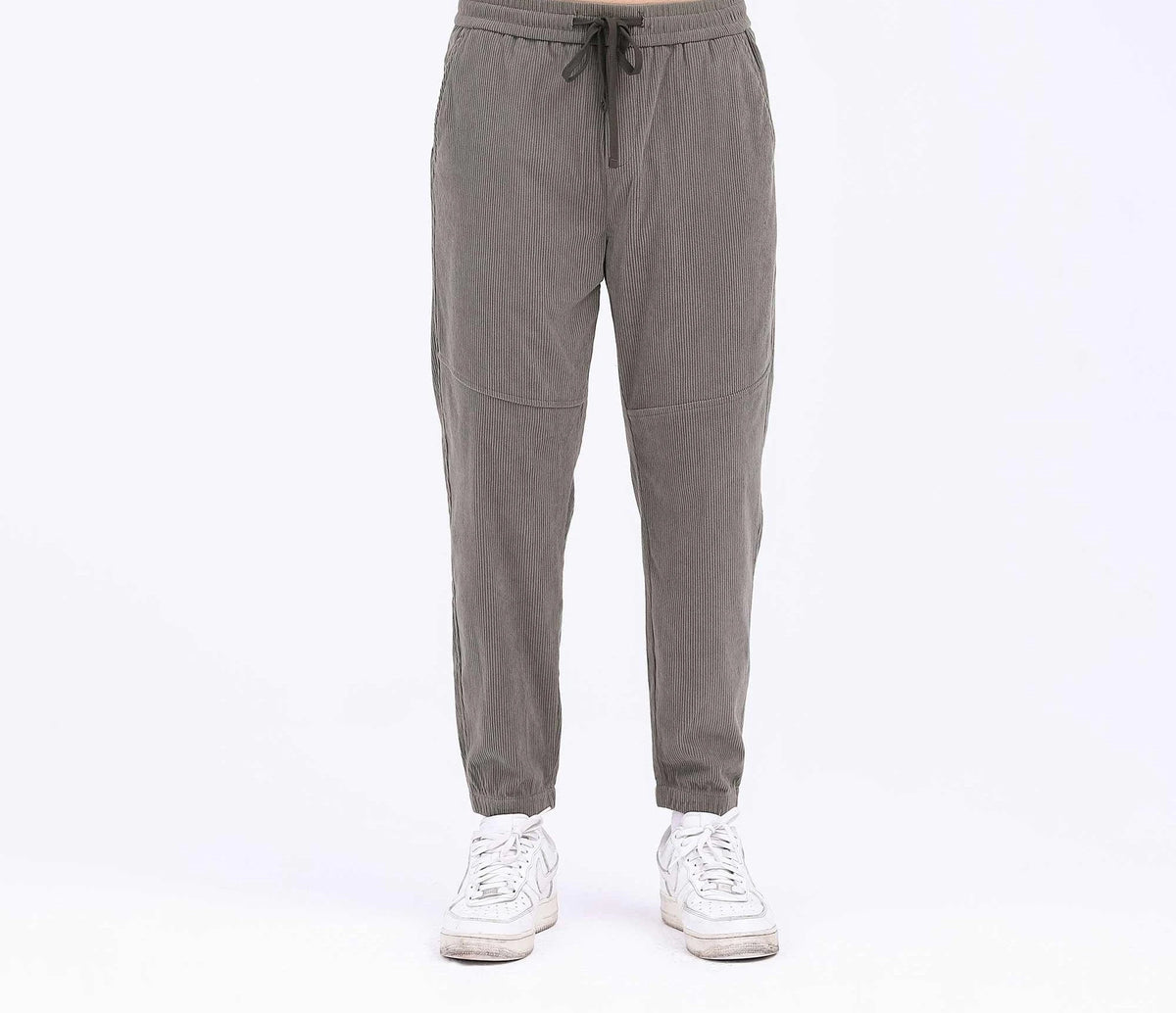 plain casual pants for men image