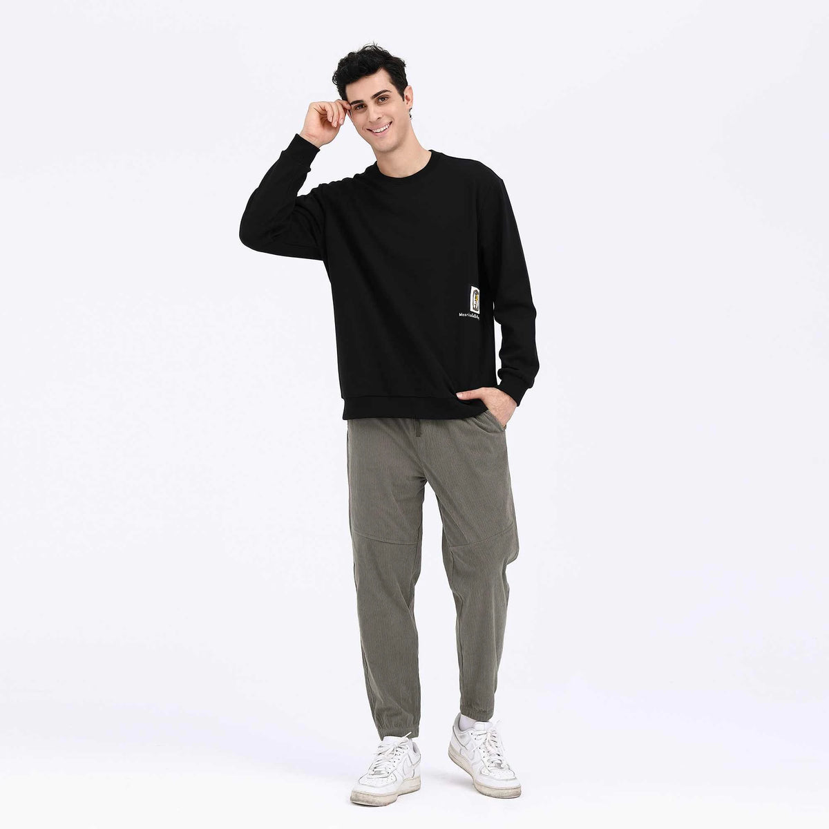 plain casual pants for men image