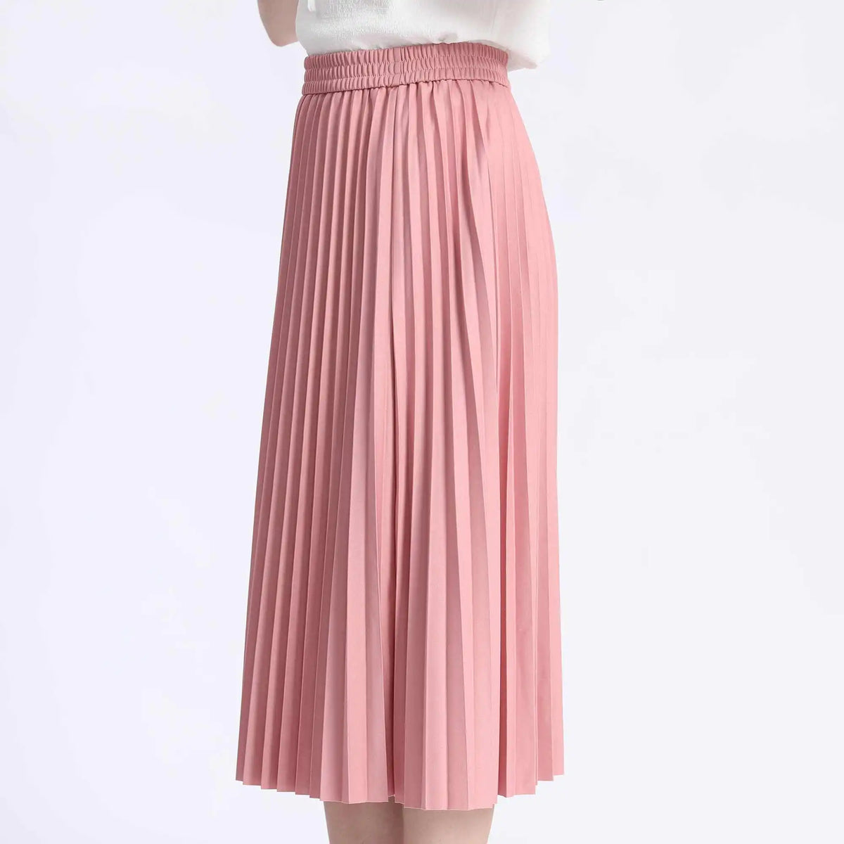 breaks fashion skirt for women image