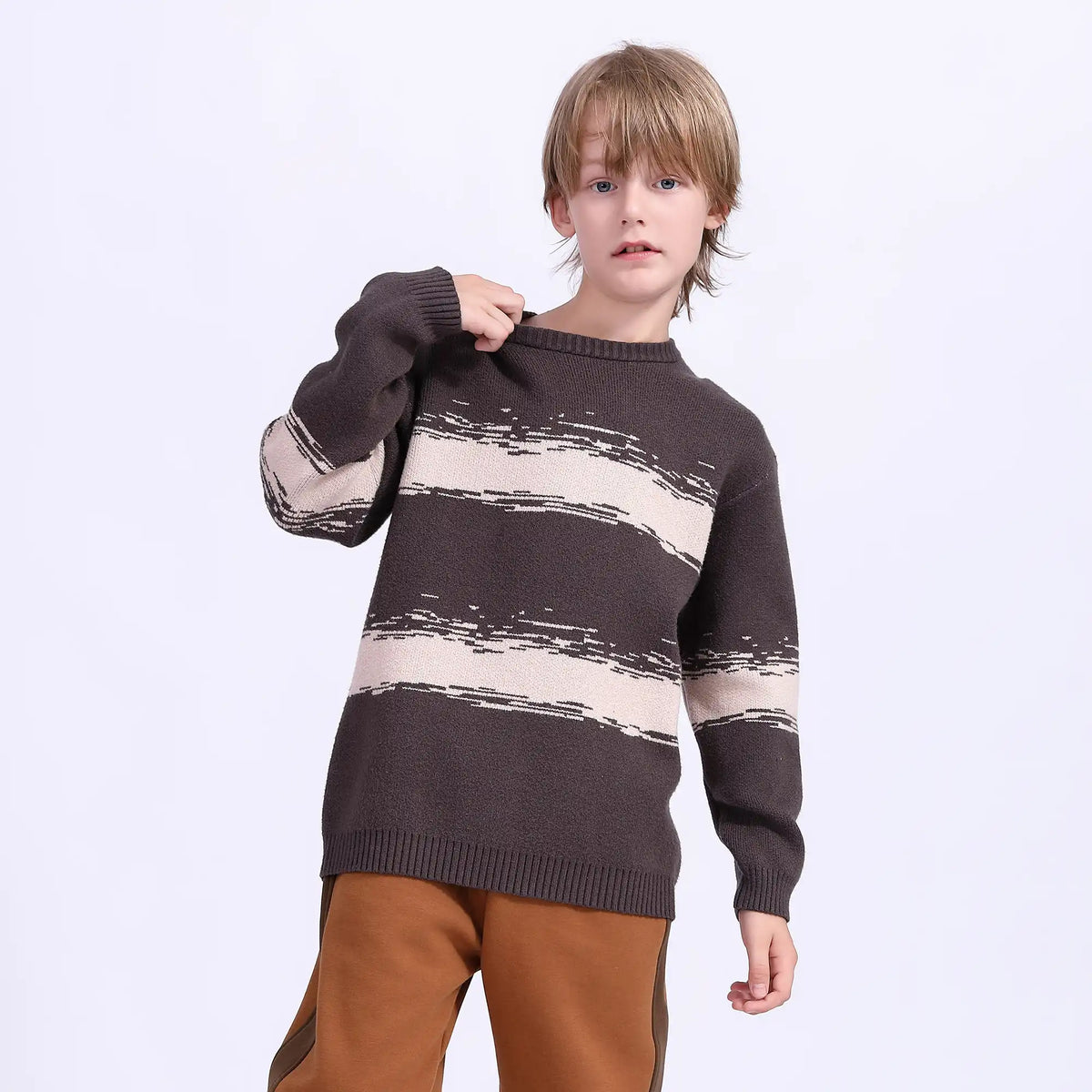 prominent print teenger sweater for boys image