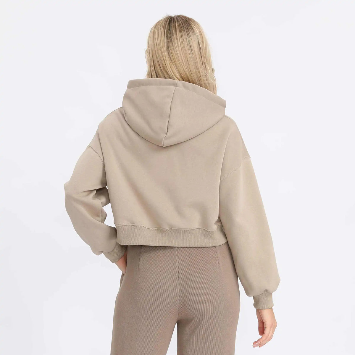 plain basic pullover for women image