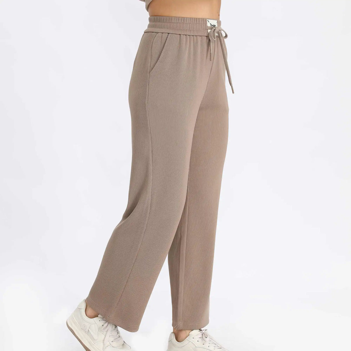 Straight-Leg Basic Pants For Women 26 Off White 26,105,64.5,59.4,94.5 Image