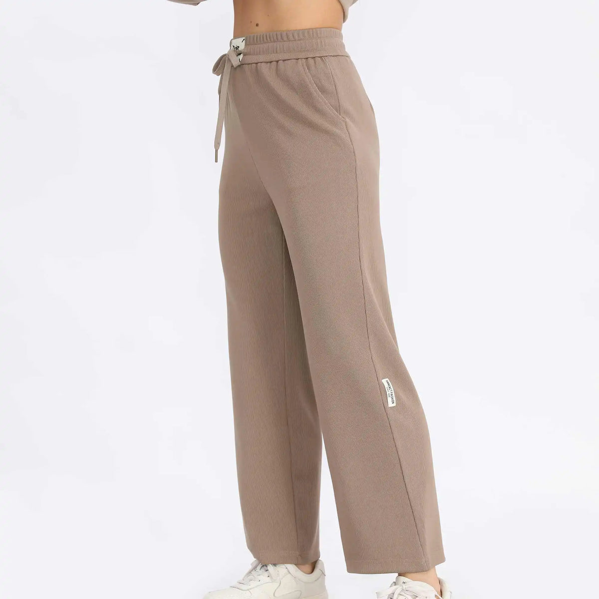 Straight-Leg Basic Pants For Women Image