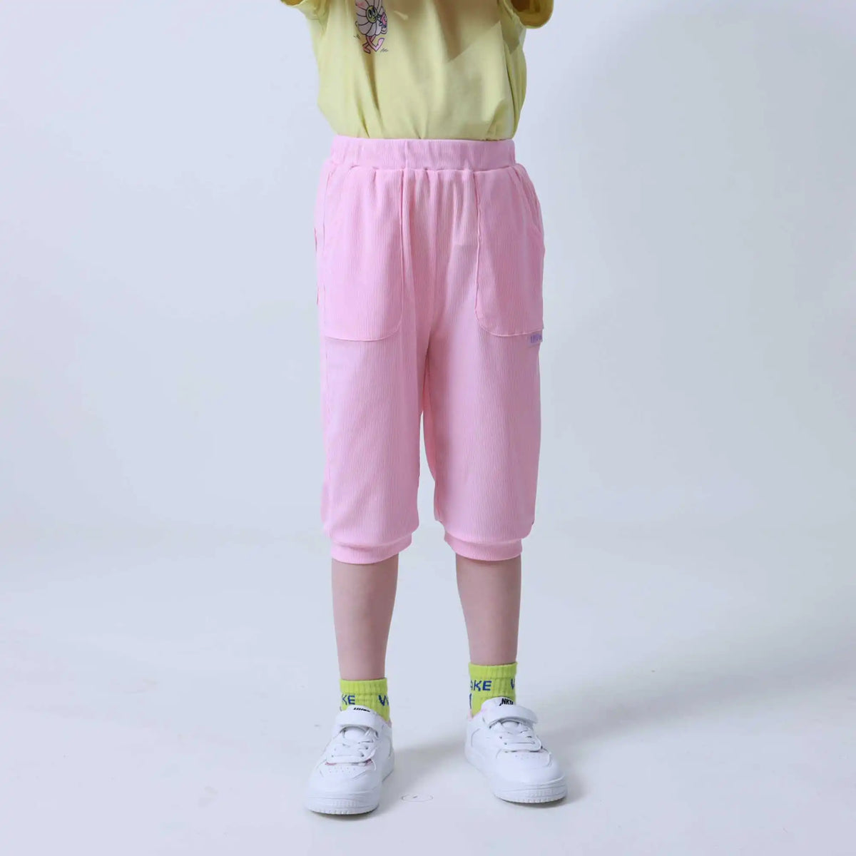 ankle tied fashion pants for girls image