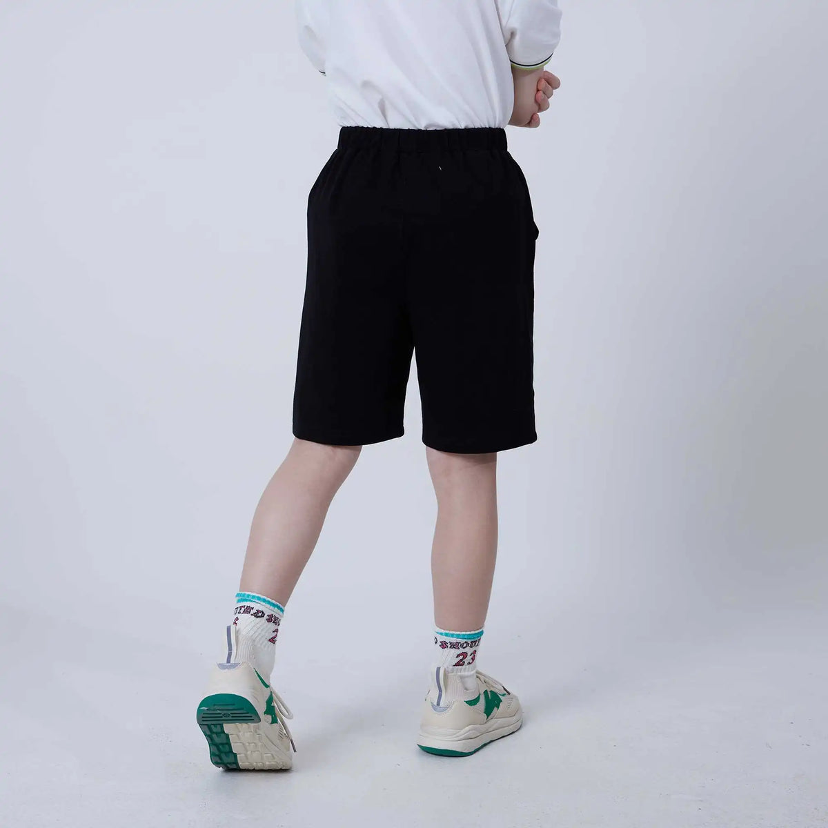 Baggy Fashion Shorts For Boys 110 | 4-5Y Black 110 | 4-5Y,35.5,47.5,44,75.2 Image