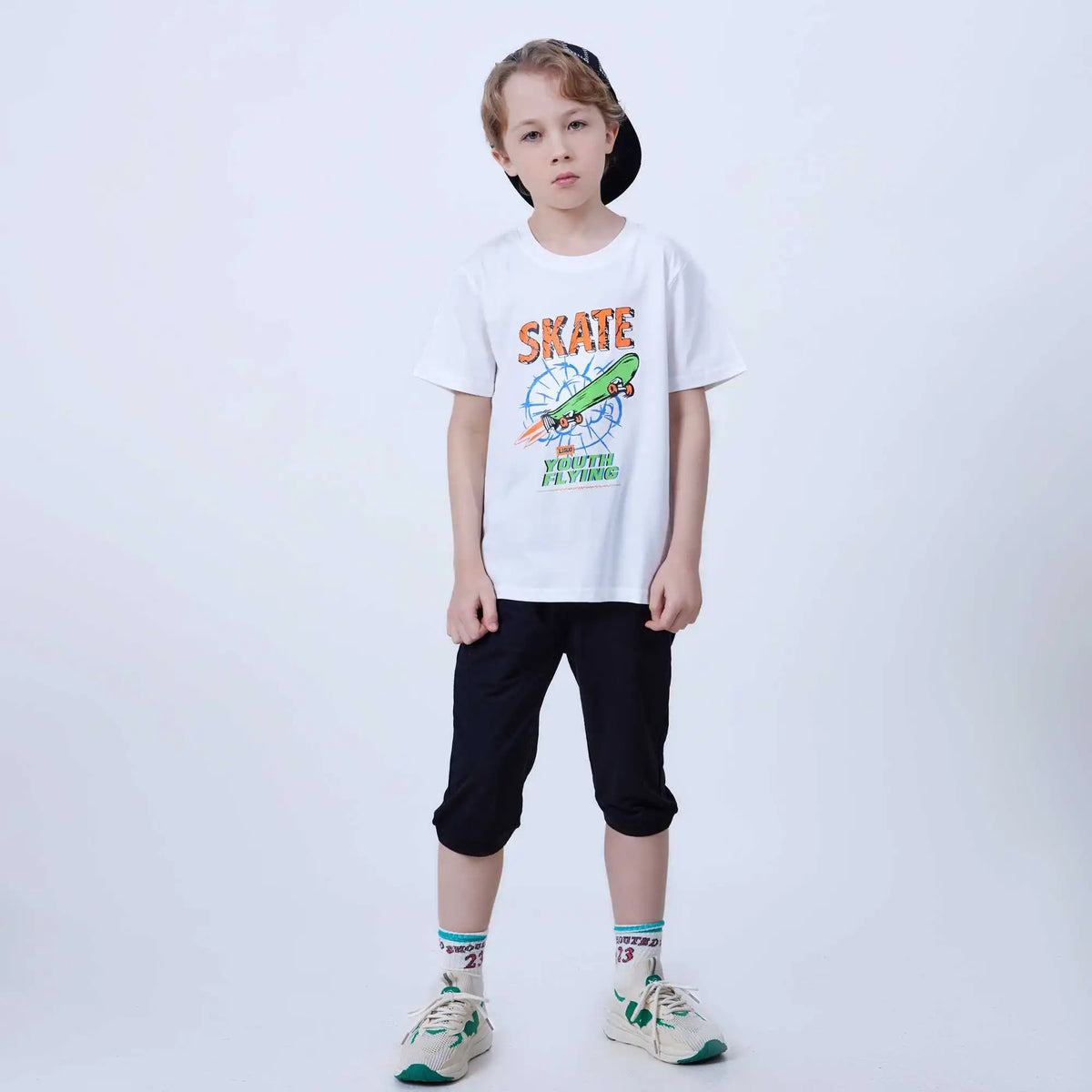 ankle tied fashion pants for boys image