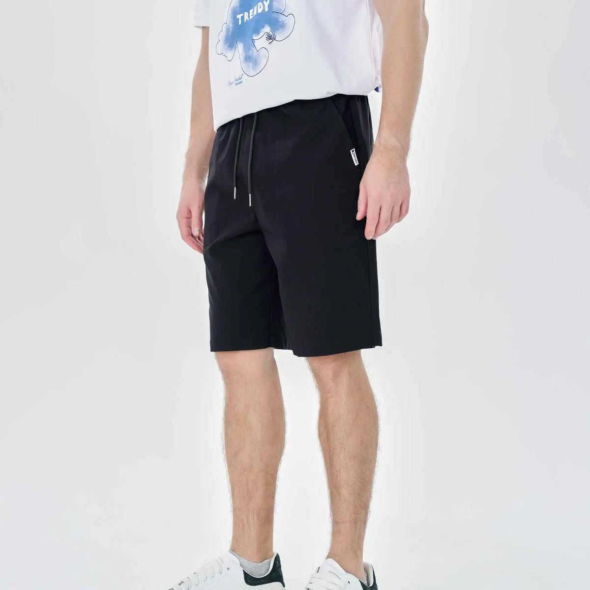 baggy casual shorts for men image