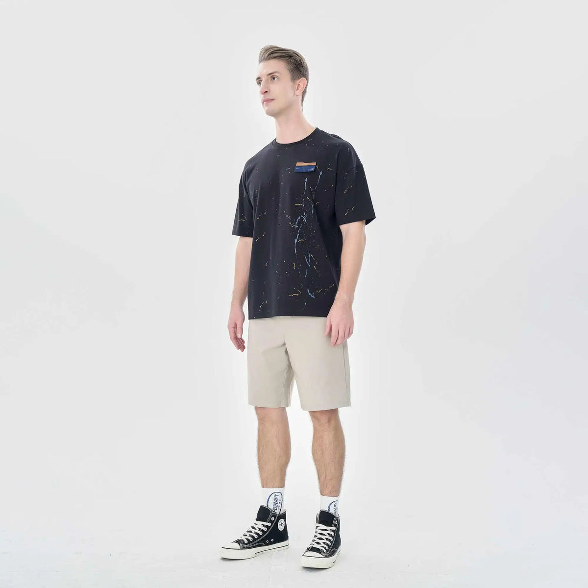 baggy casual shorts for men image