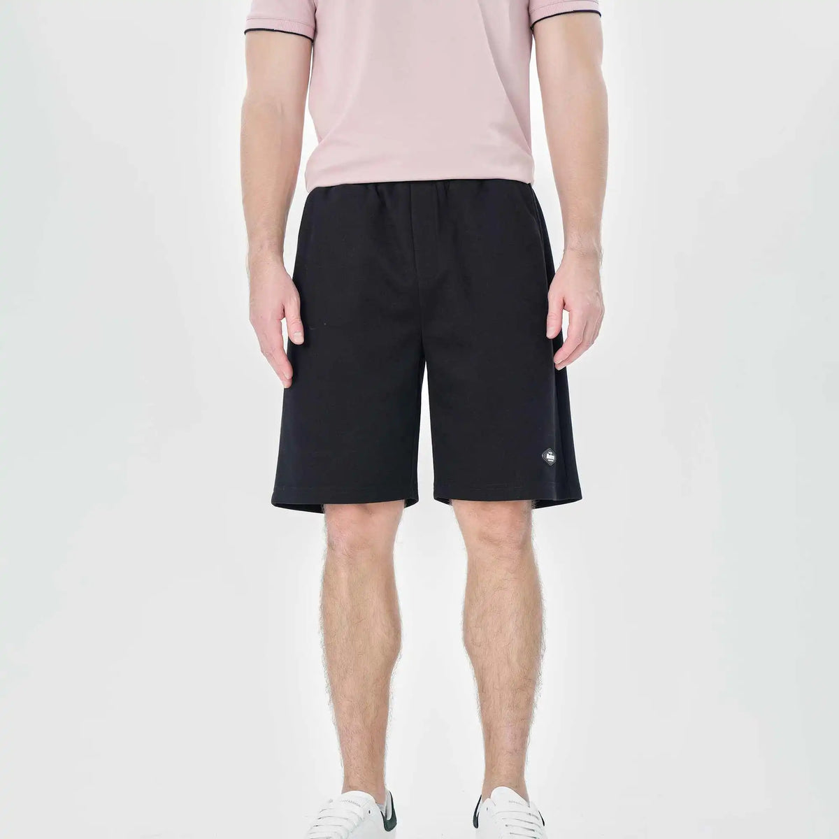 baggy casual shorts for men image