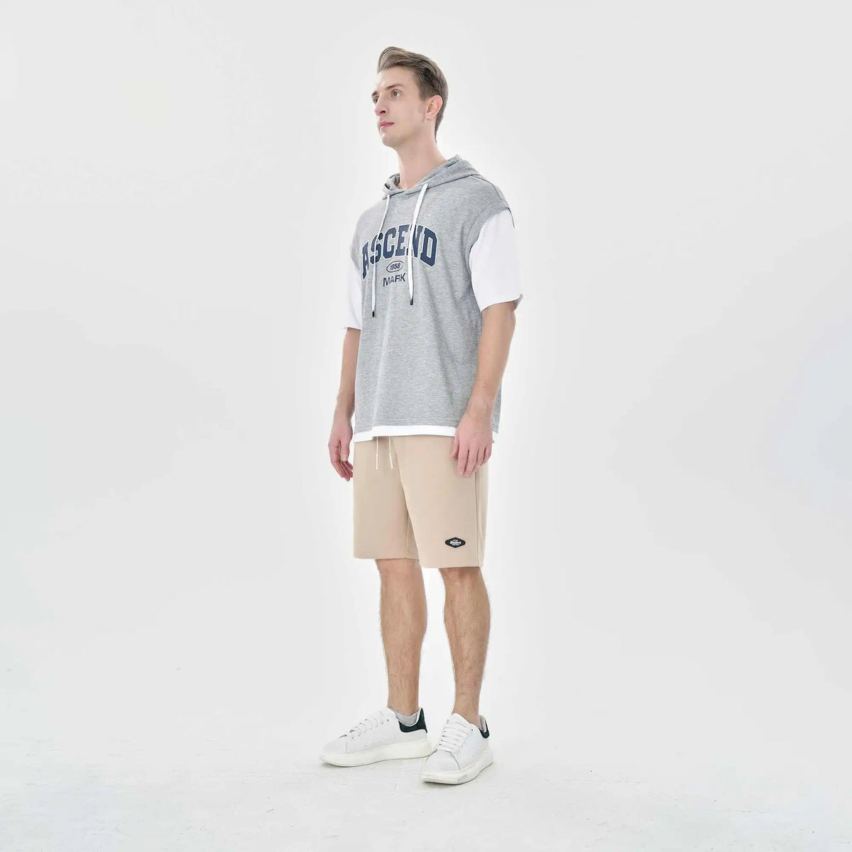 baggy casual shorts for men image