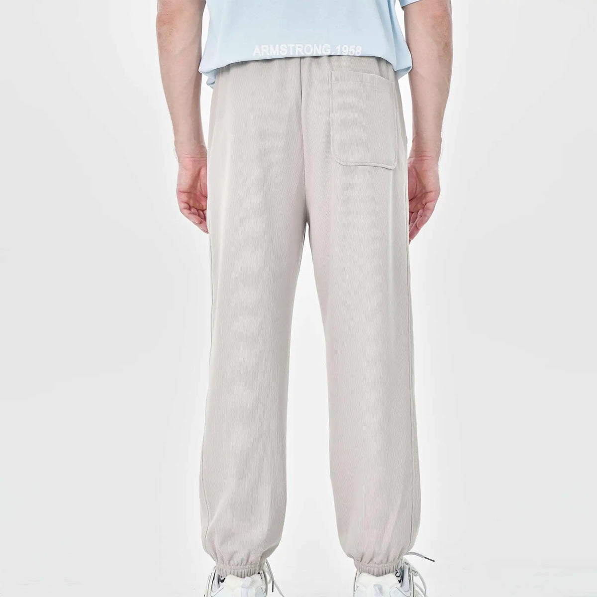 ankle tied casual pants for men image