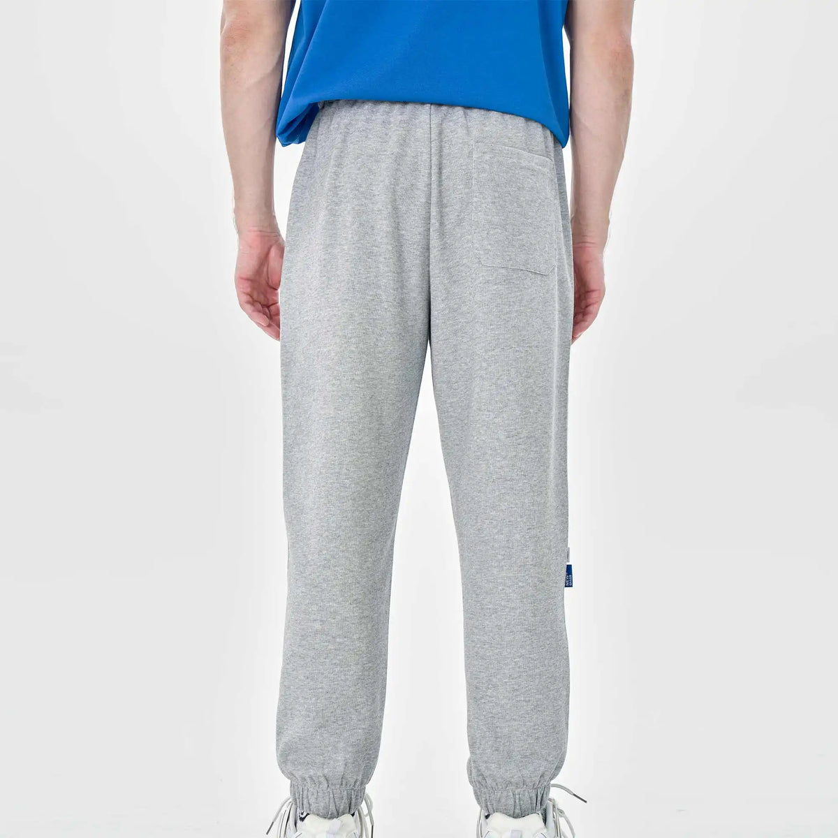 ankle tied casual pants for men image