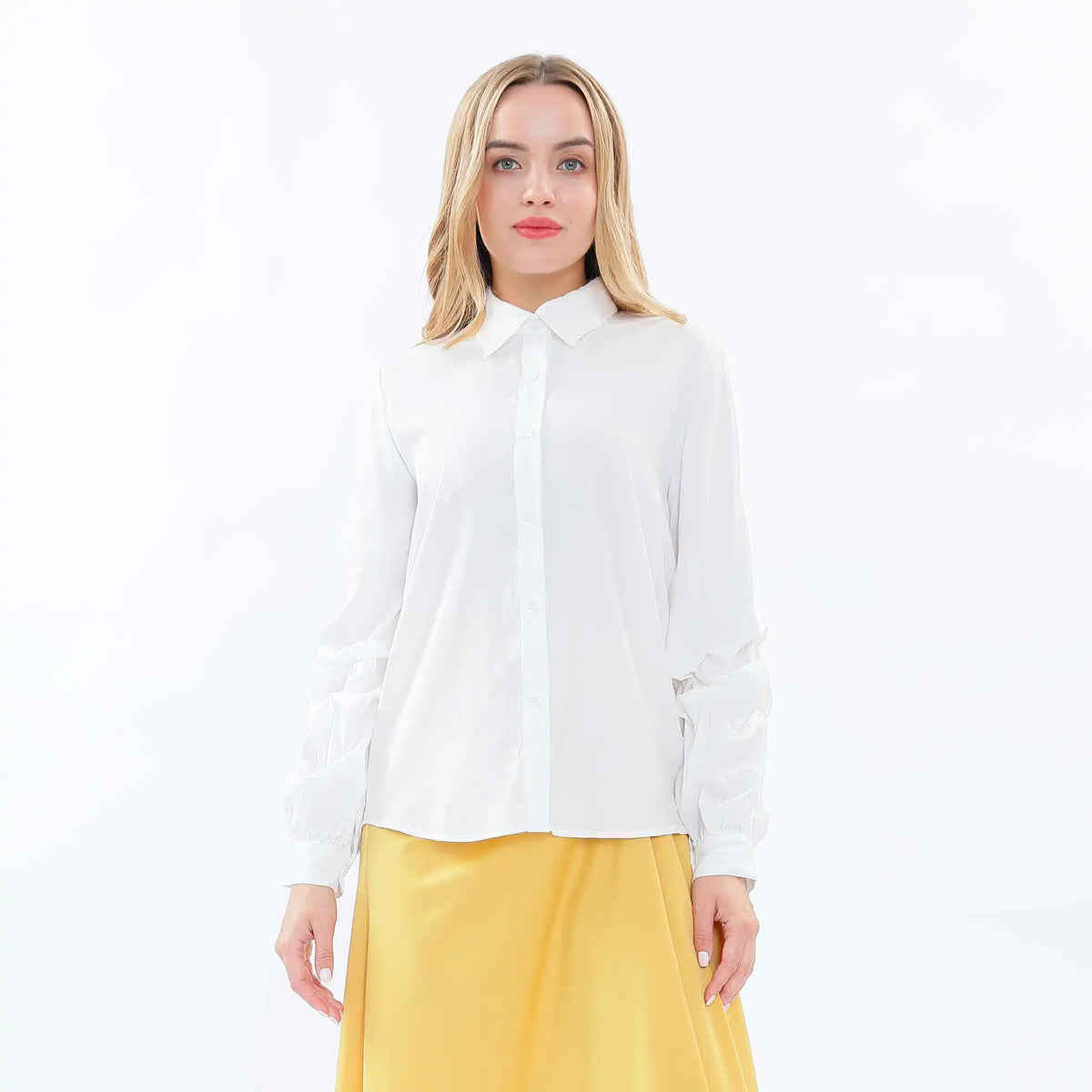 plain fashion shirt for women image