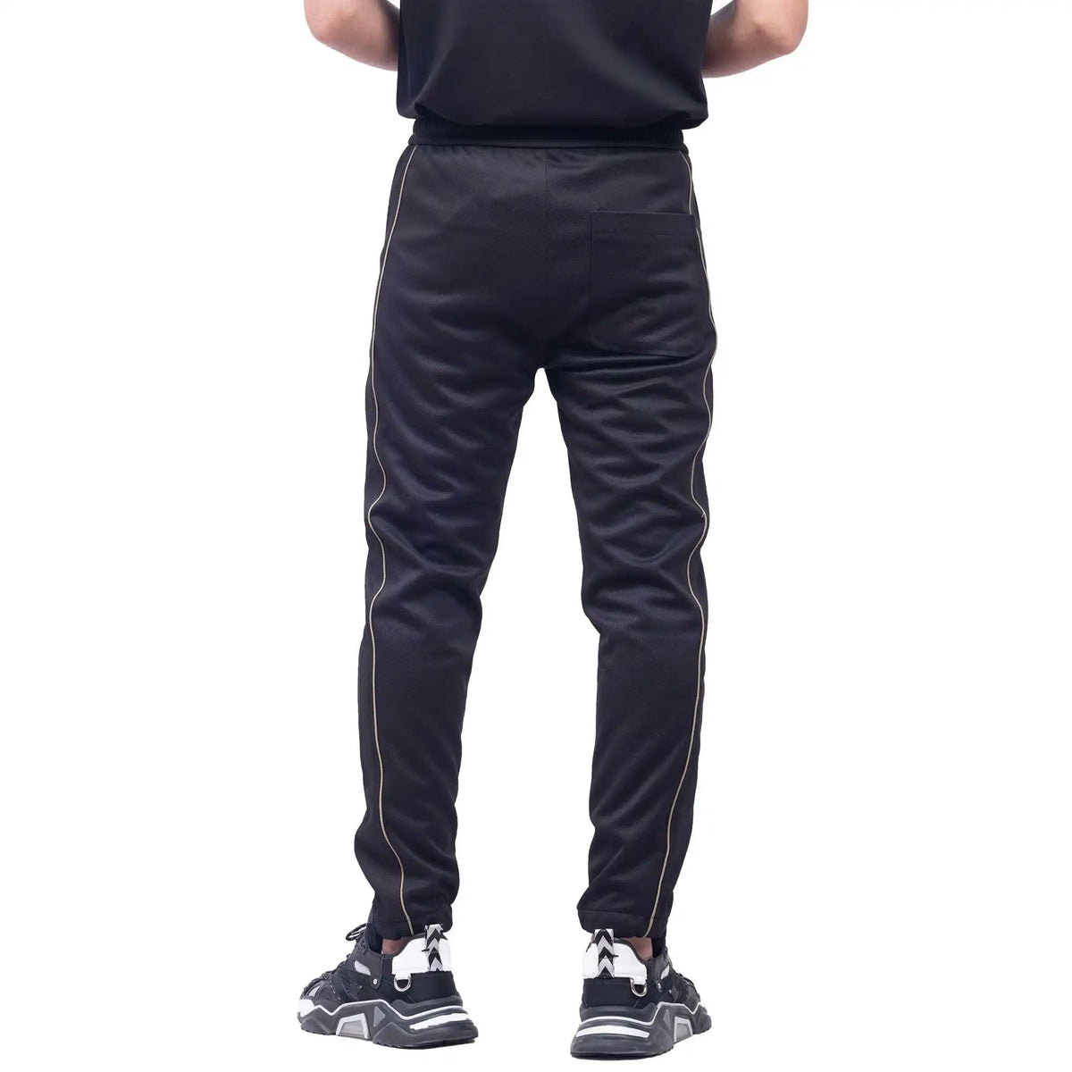 ankle tied casual pants for men image