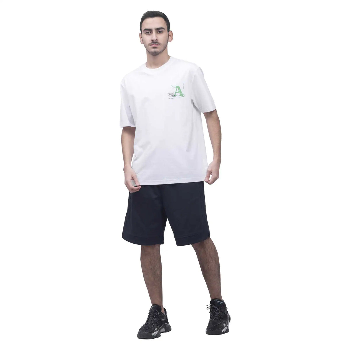 baggy casual shorts for men image