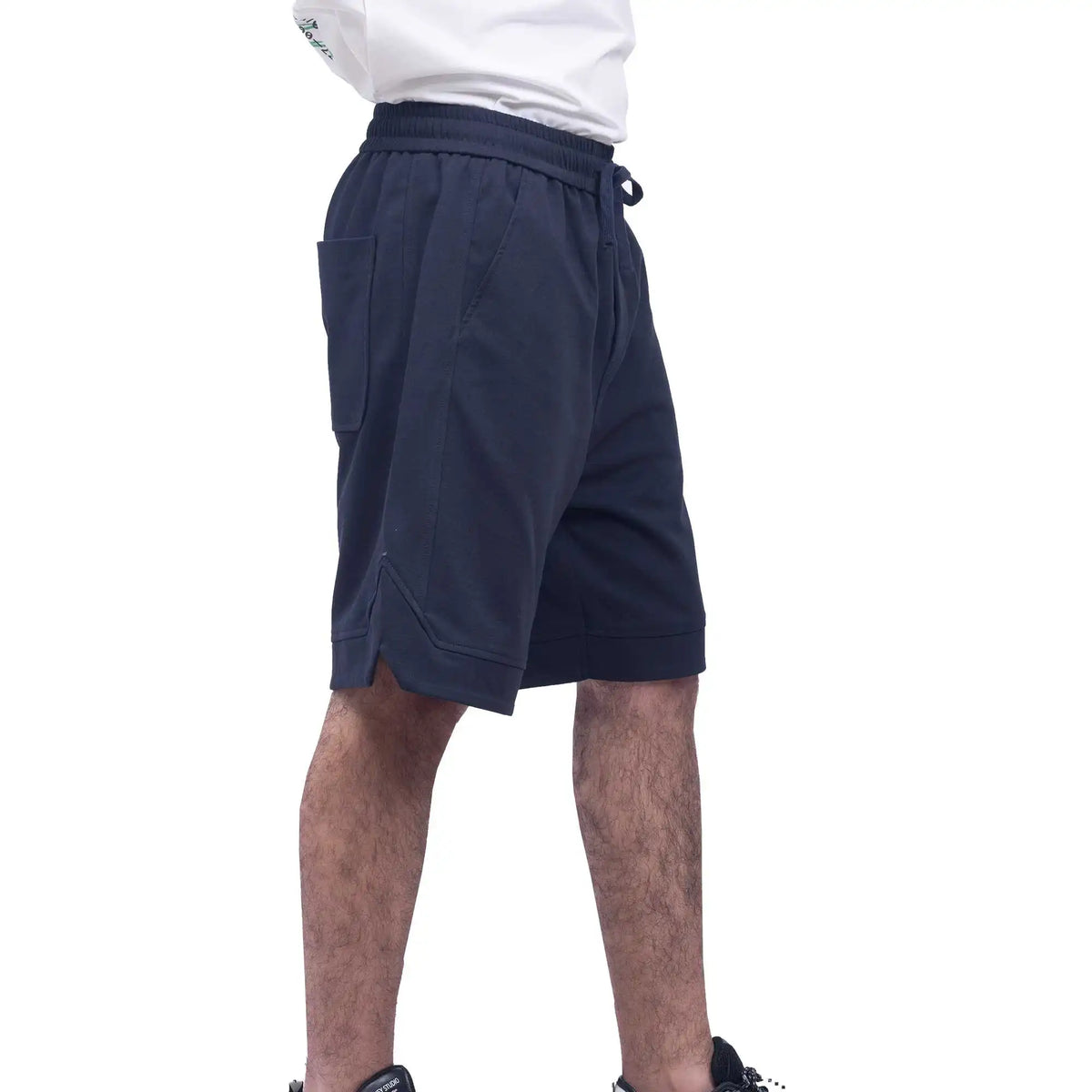 baggy casual shorts for men image