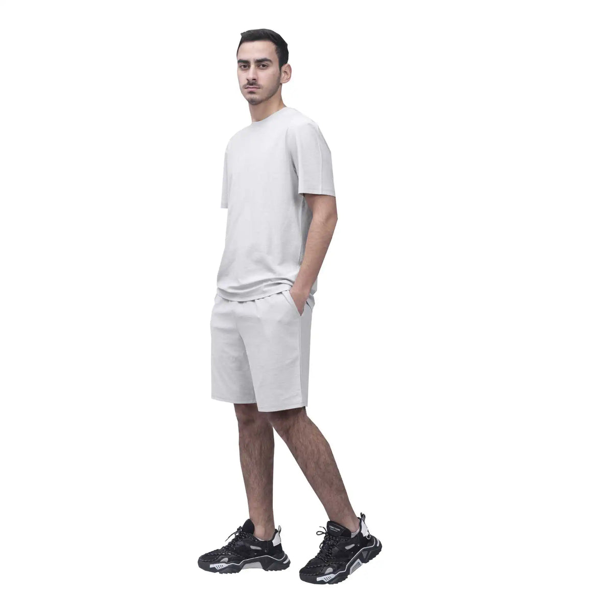 ordinary casual shorts for men image