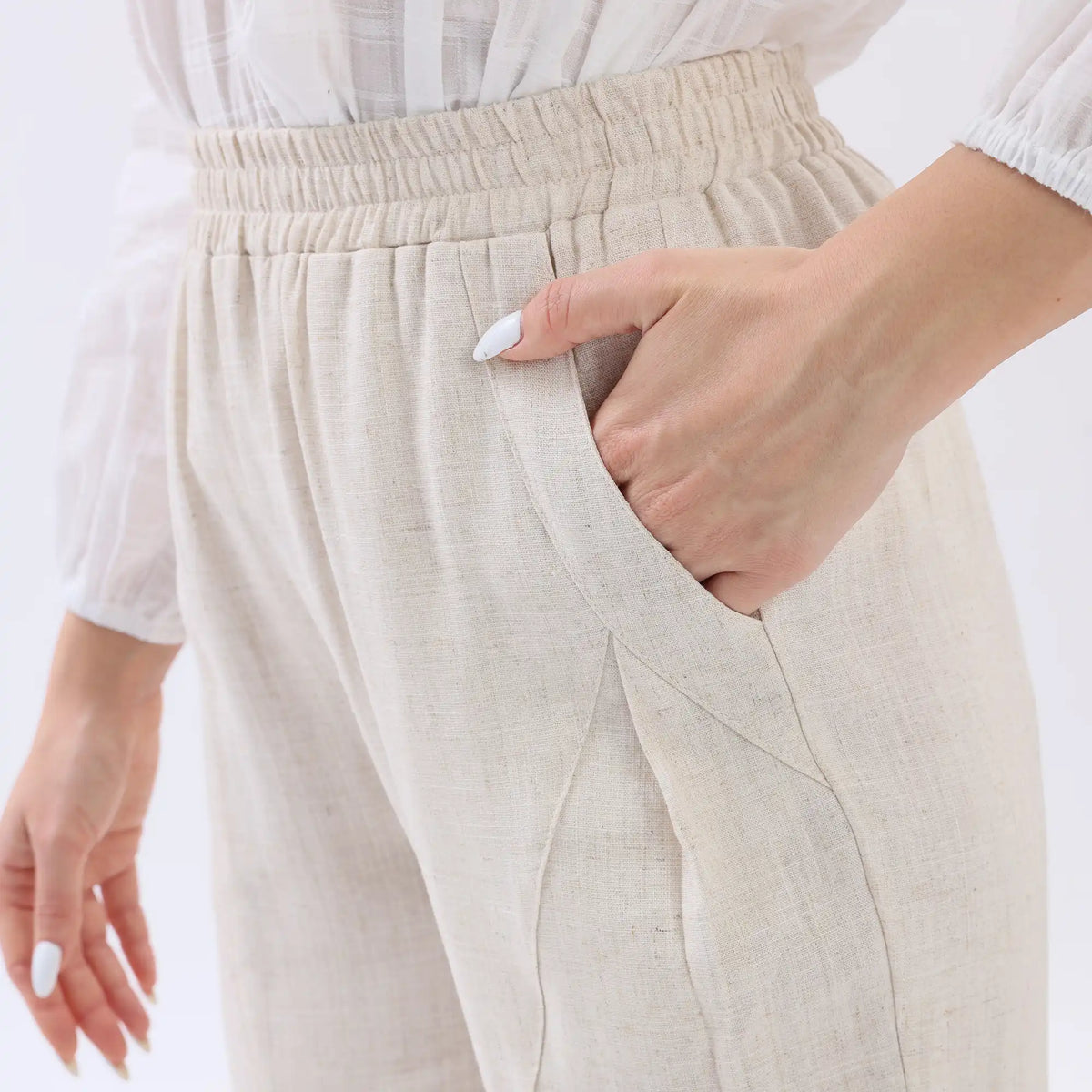 Ankle-Tied Linen Pants For Women Image