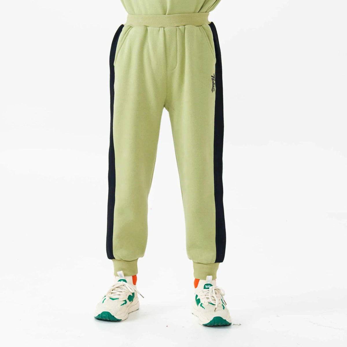 ankle tied fashion pants for boys image