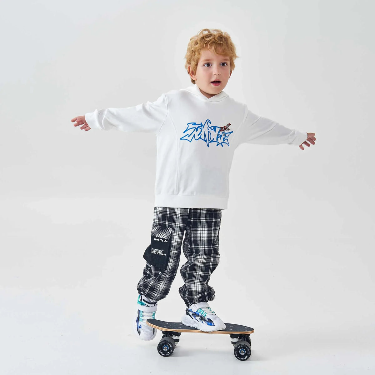 printed fashion pullover for boys image